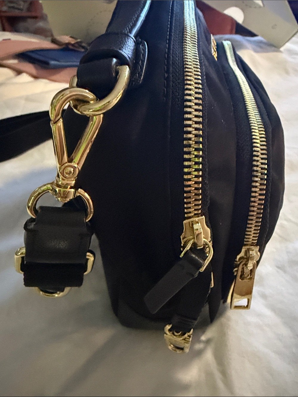 Black Women Tumi Crossbody Shoulder Bag with Gold Hardware - Picture 3 of 6